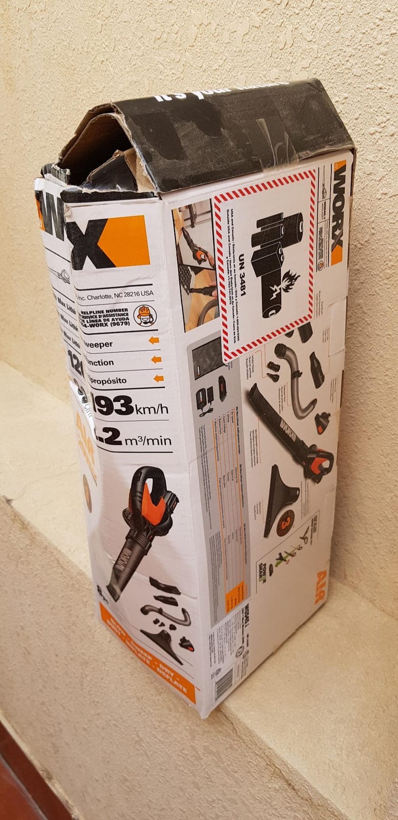 WORX Cordless Leaf Blower, 20V Electric Blower for Narrow Space, WG545.1 customer photo 1