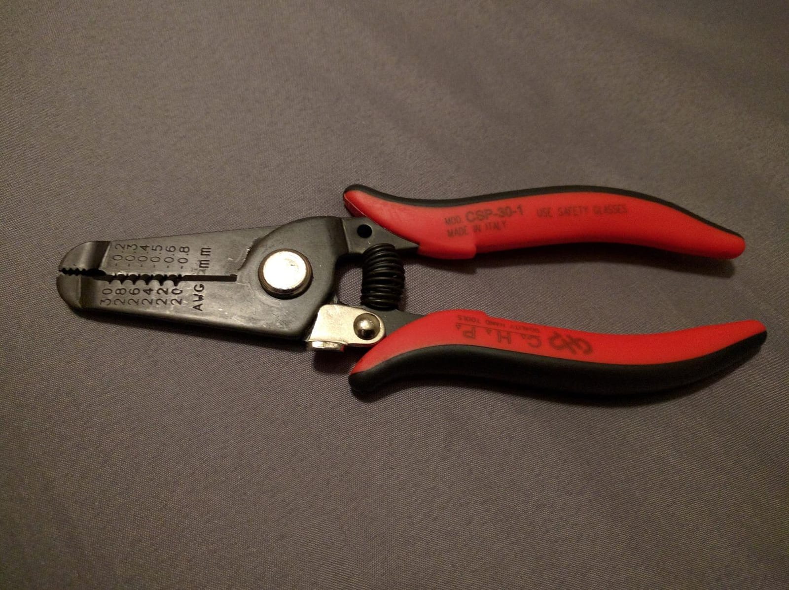 Hakko CHP CSP-30-1 Wire Stripper, 30-20 Gauge Maximum Cutting Capacity customer photo 2
