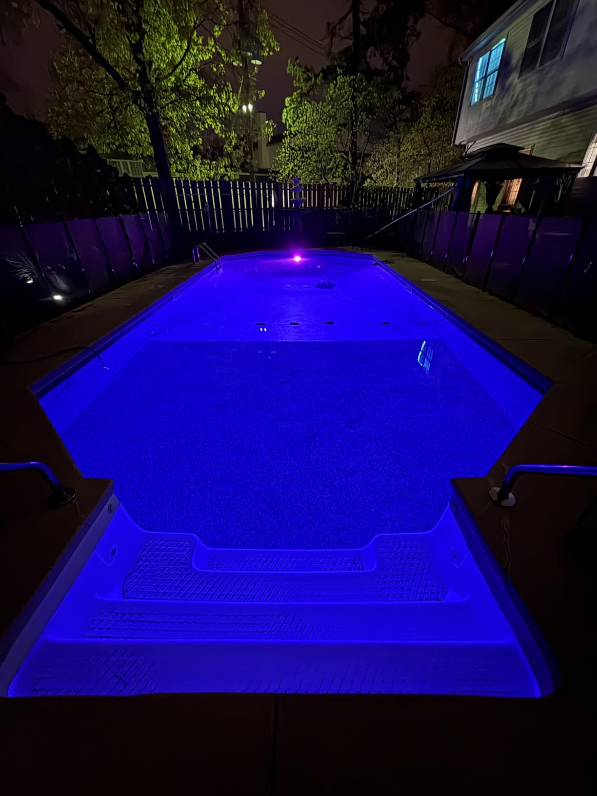 Polaris 9450 Sport Robotic Pool Cleaner, Automatic Vacuum | Wall-Climbing Vacuum with Strong Suction for Inground Pools up to 50ft, 60ft Swivel Cable, Easy-Access Debris Canister customer photo 1