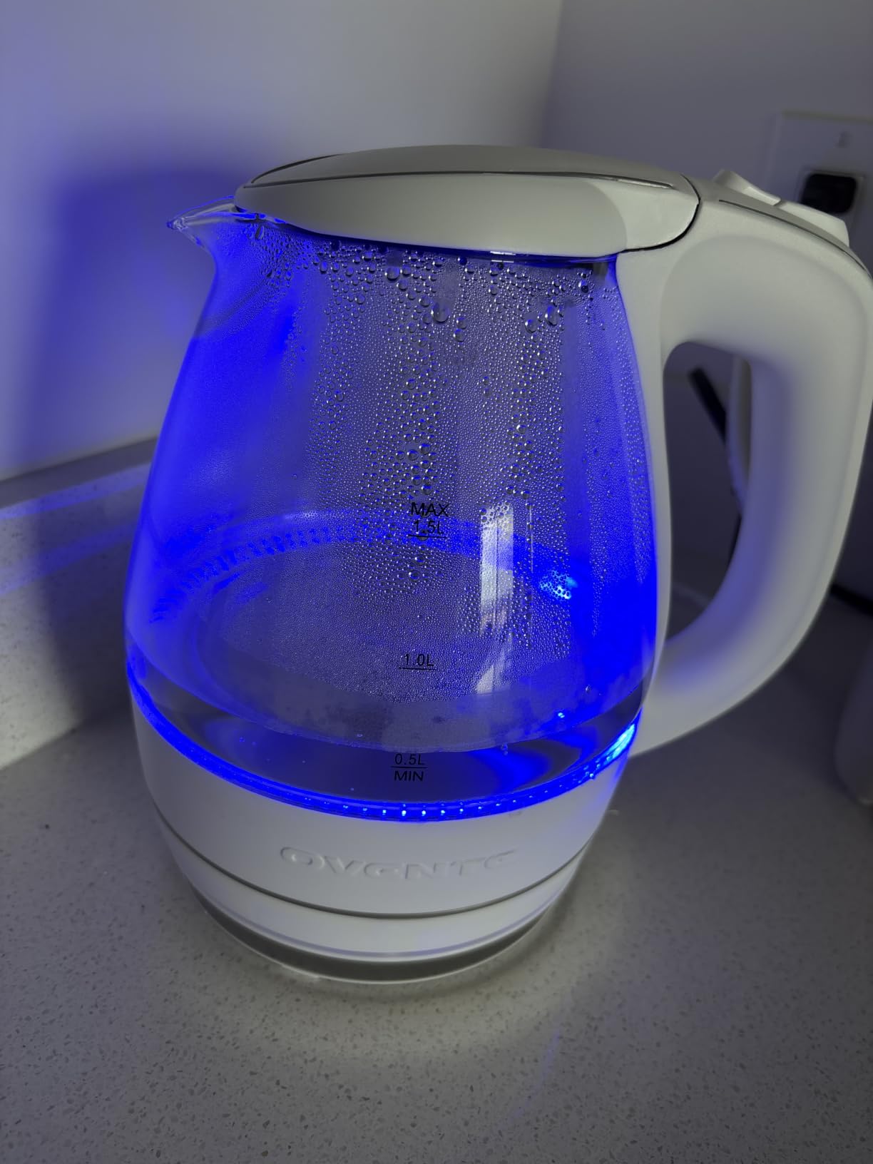 OVENTE 1.5L Glass Electric Kettle Water Boiler, White KG83W customer photo 1