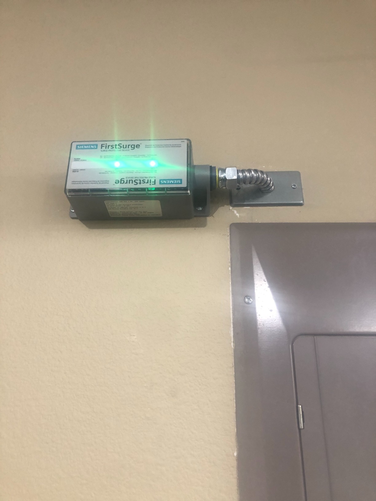 Siemens FS140 Whole House Surge Protection Device Rated for 140,000 Amps customer photo 2