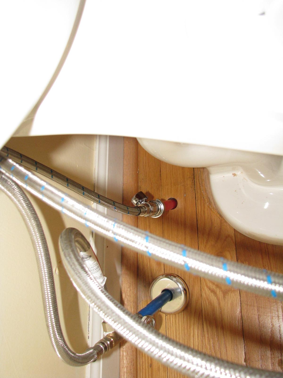 Warm Hot and Cold Bidet Attachment- Dual Nozzle Warm Water Bidet Attachment for Toilet with Self-Cleaning Nozzles and Ceramic Valves - Easy to Install Bidet with Picture Instructions customer photo 1