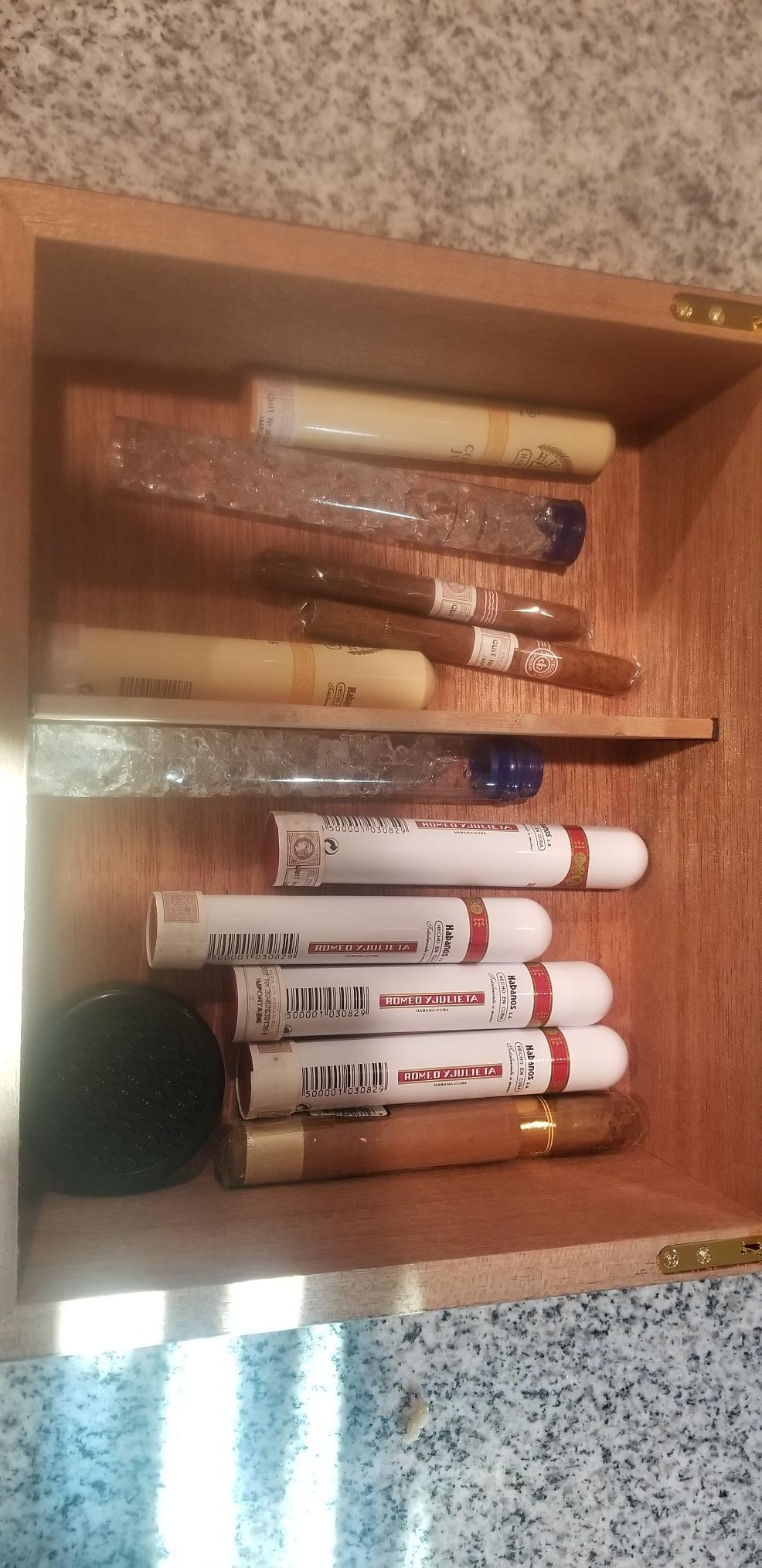 Humidor Humidifier Tubes Set Your Humidor to 70% Humidity (Pack of 2) customer photo 1