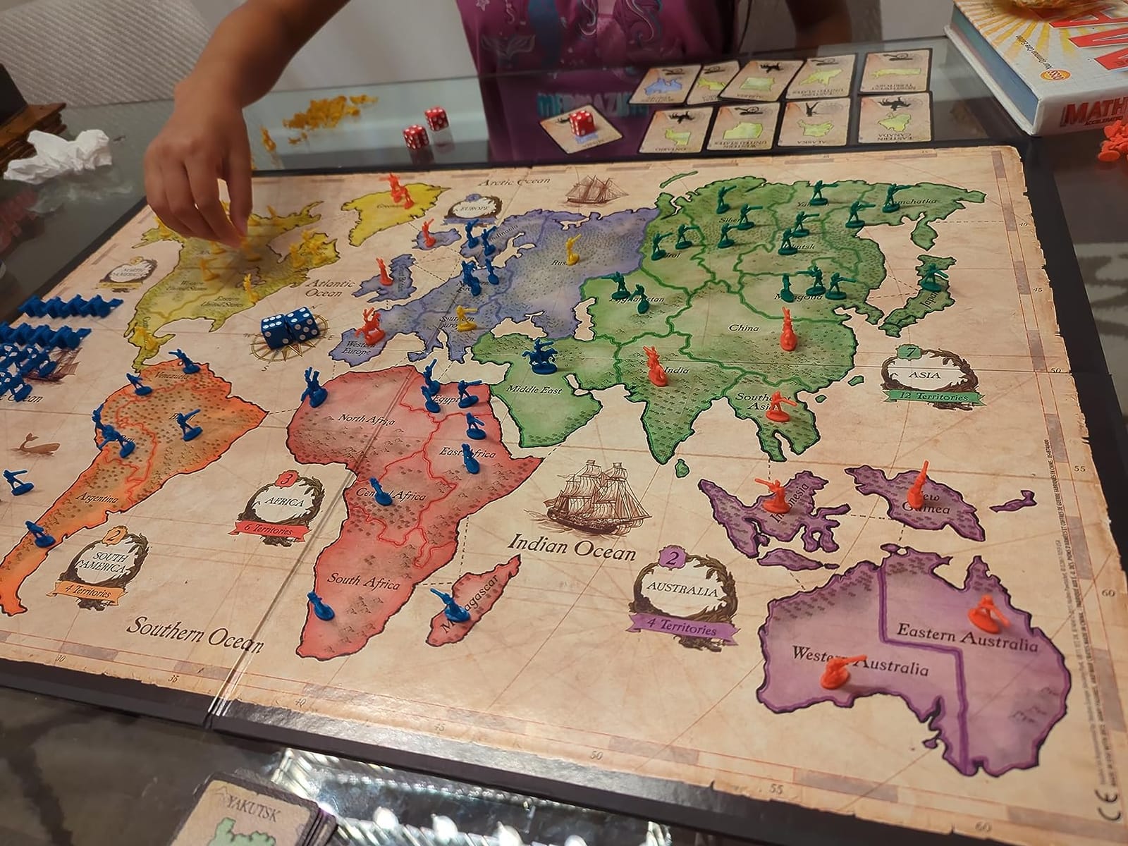 Risk Board Game, Strategy Games for 2-5 Players, Strategy Board Games for Teens, Adults, and Family, War Games, Ages 10 and Up customer photo 2