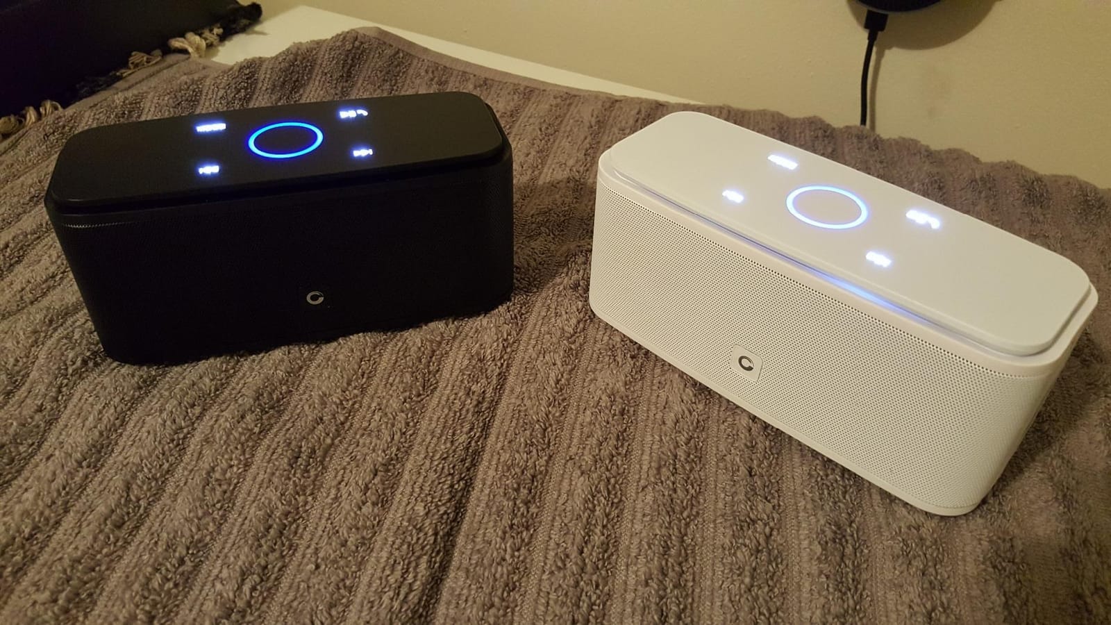 DOSS SoundBox Touch Wireless Bluetooth Speaker-12W HD Sound with Rich Bass | Portable & Small Design, IPX5 Waterproof, 20H Playtime customer photo 2