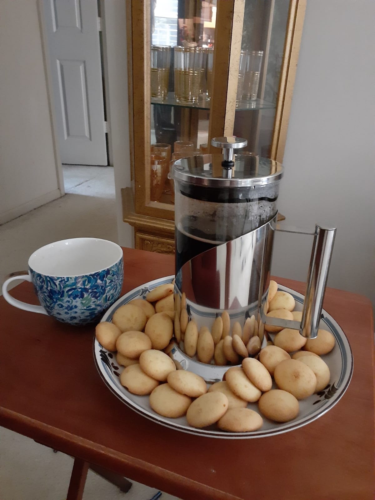 Cafe Du Chateau French Press Coffee Maker, 34 oz Glass, Stainless Steel customer photo 1