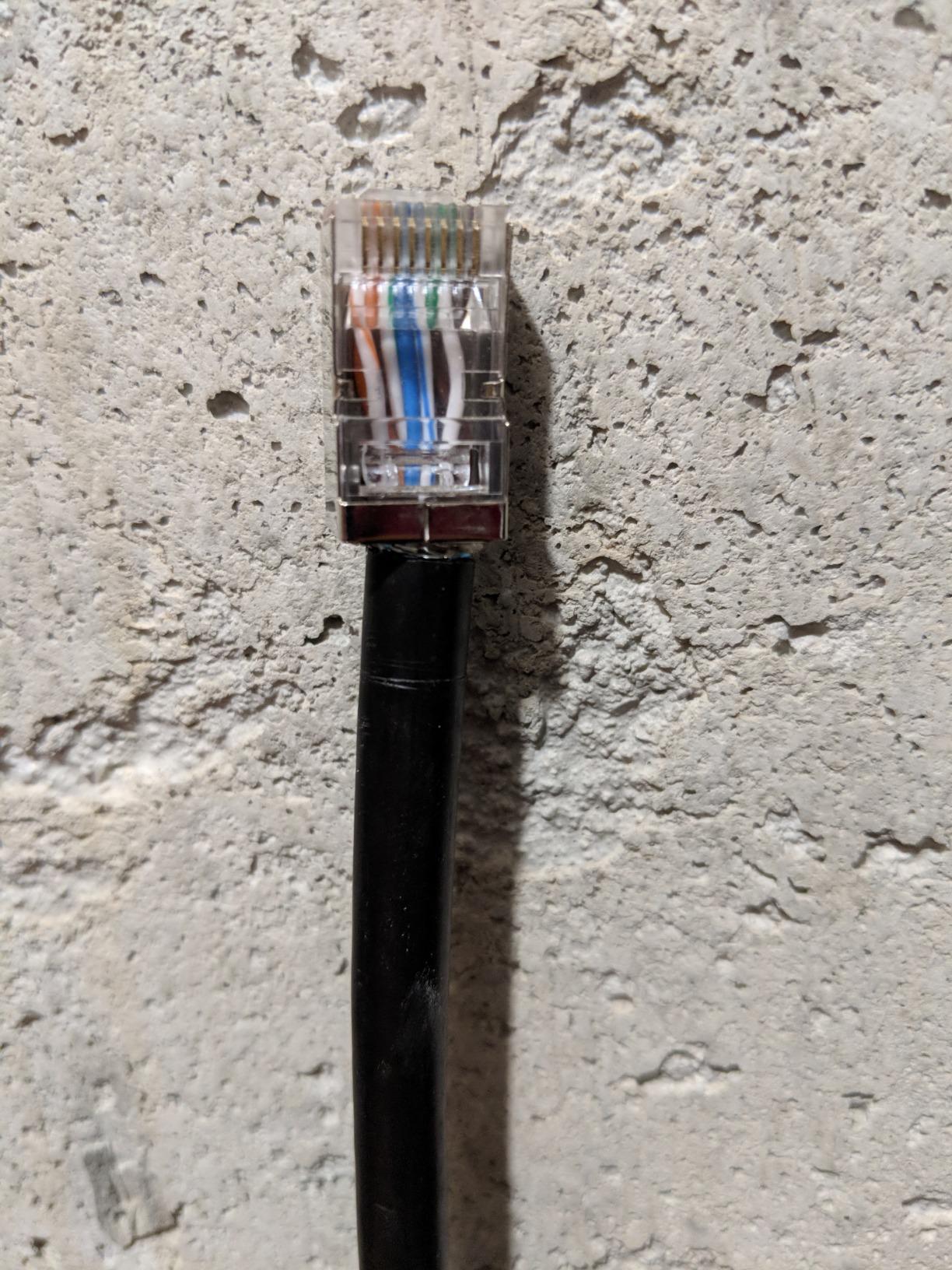 TRUE CABLE Cat6 Direct Burial Outdoor Bulk Ethernet Cable, Shielded F/UTP, 500ft, Black, 23AWG Solid Bare Copper, Heavy Duty Outdoor, OSP Jacket, Waterproof, UV, 550MHz, PoE++ 100W (4PPoE) customer photo 2