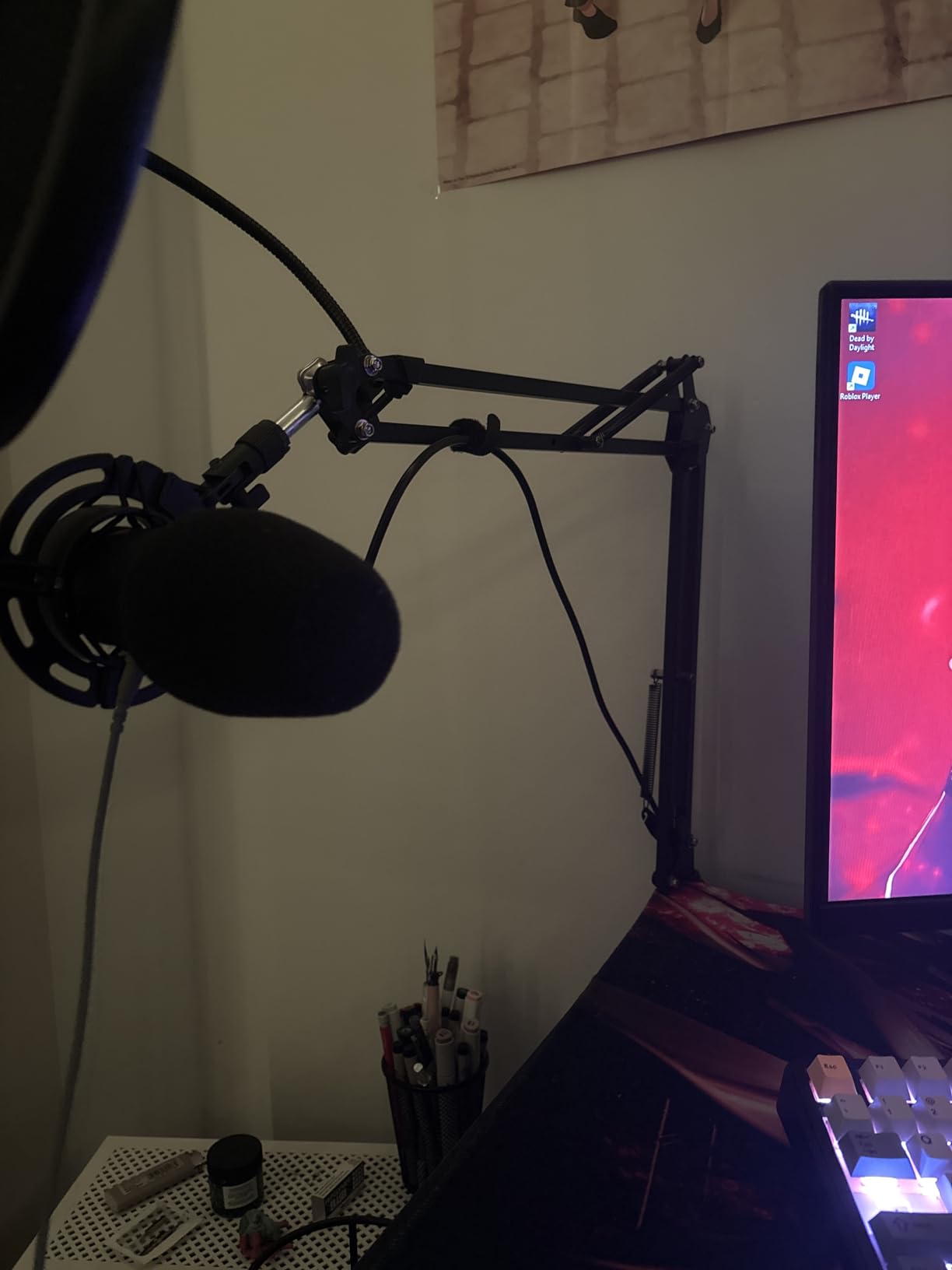 InnoGear Boom Arm Microphone Mic Stand for Blue Yeti Fifine HyperX, Black customer photo 1