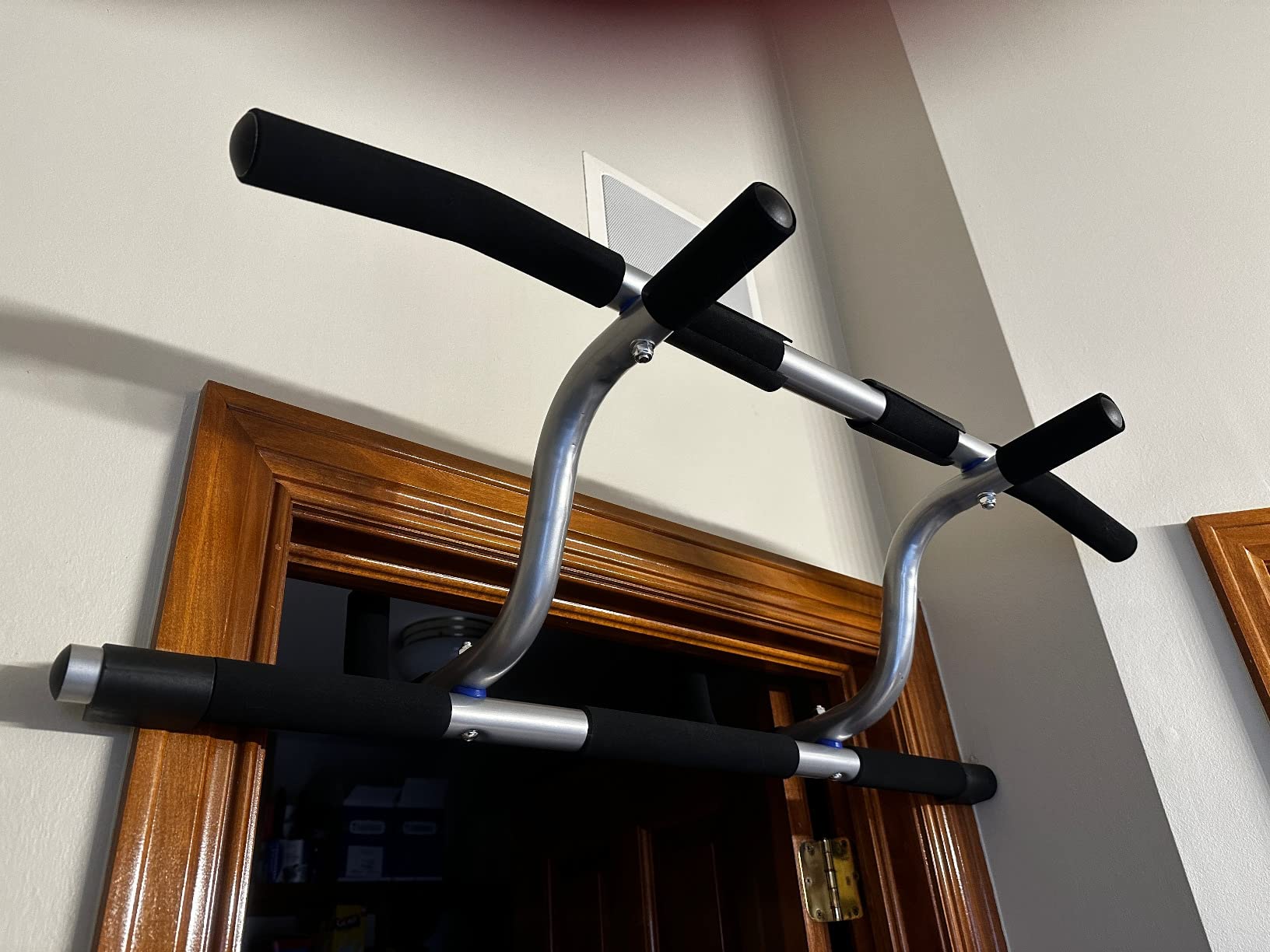 Ultimate Body Press XL Doorway Pull Up bar with Elevated bar & Adjustable Width customer photo 2