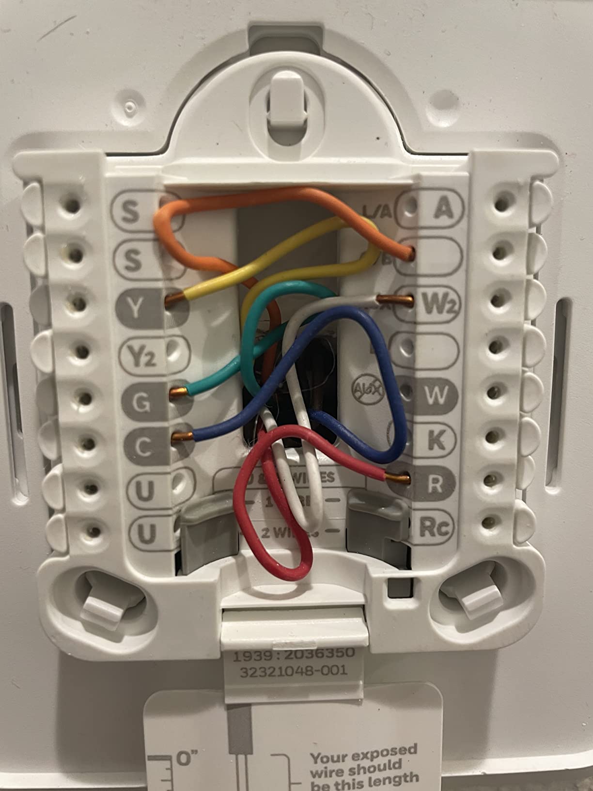 Honeywell TH6220WF2006/U Lyric T6 Pro Wi-Fi Programmable Thermostat with Stages Up to 2 Heat/1 Cool Heat Pump or 2 Heat/2 Cool Conventional customer photo 2