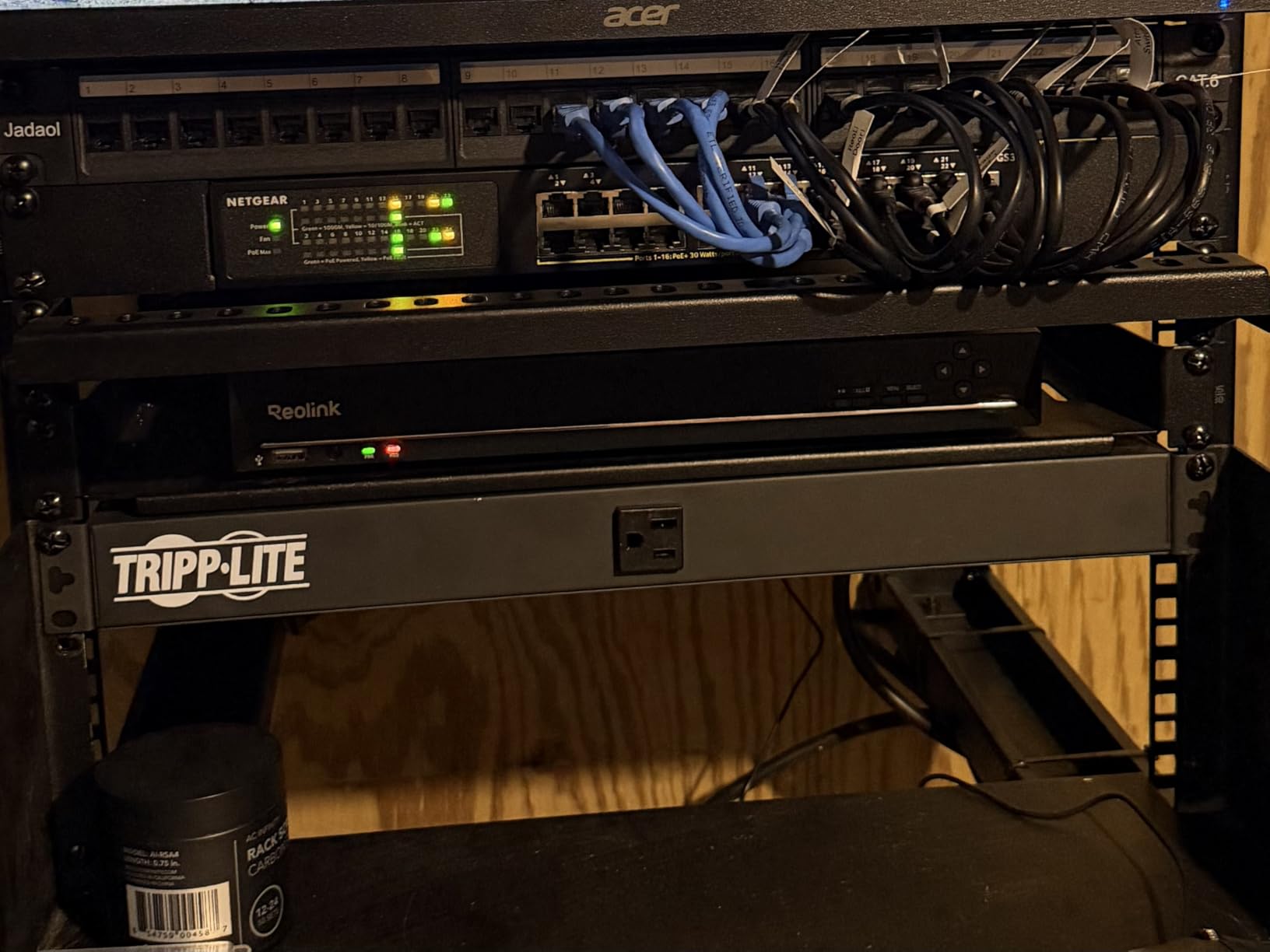 TP-Link TL-SG1016PE | 16 Port Gigabit PoE Switch | Easy Smart Managed | 8 PoE+ Ports @150W | Plug & Play | Sturdy Metal w/ Shielded Ports | QoS, Vlan, IGMP & LAG, Free Expert Help customer photo 1