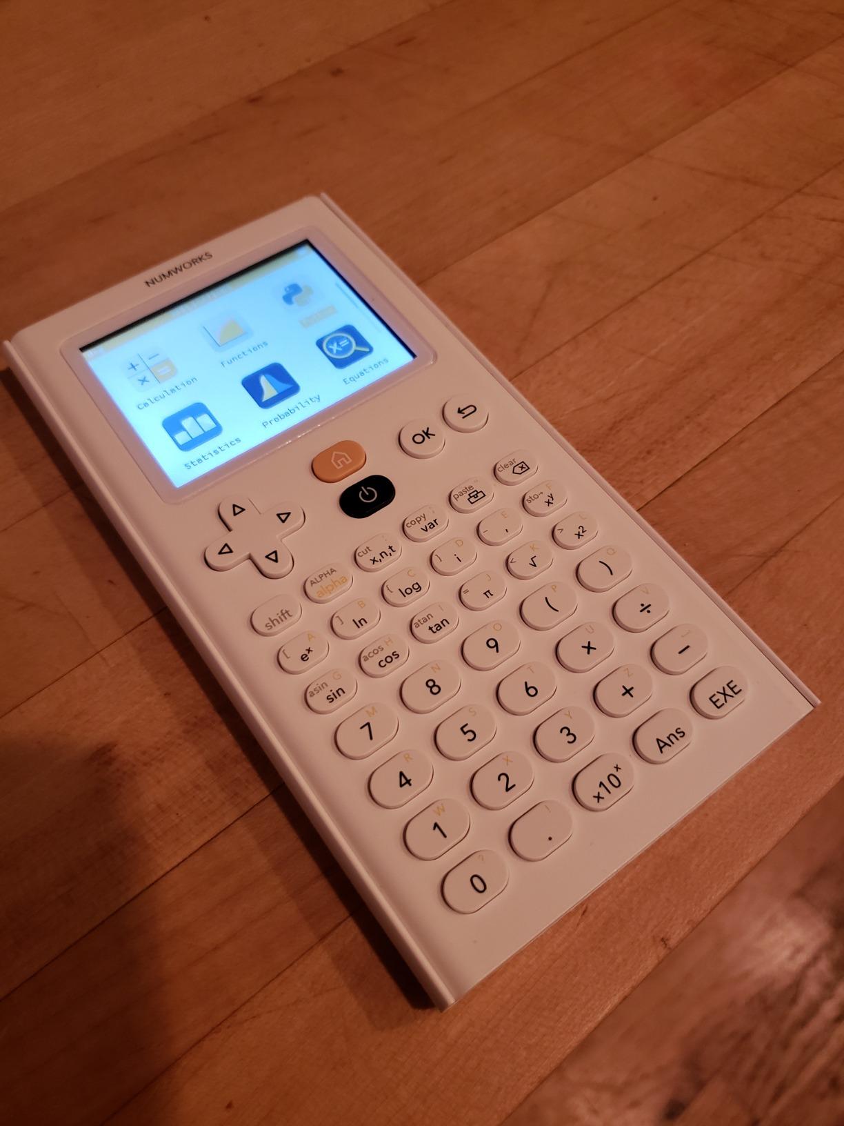 NumWorks Graphing Calculator customer photo 2