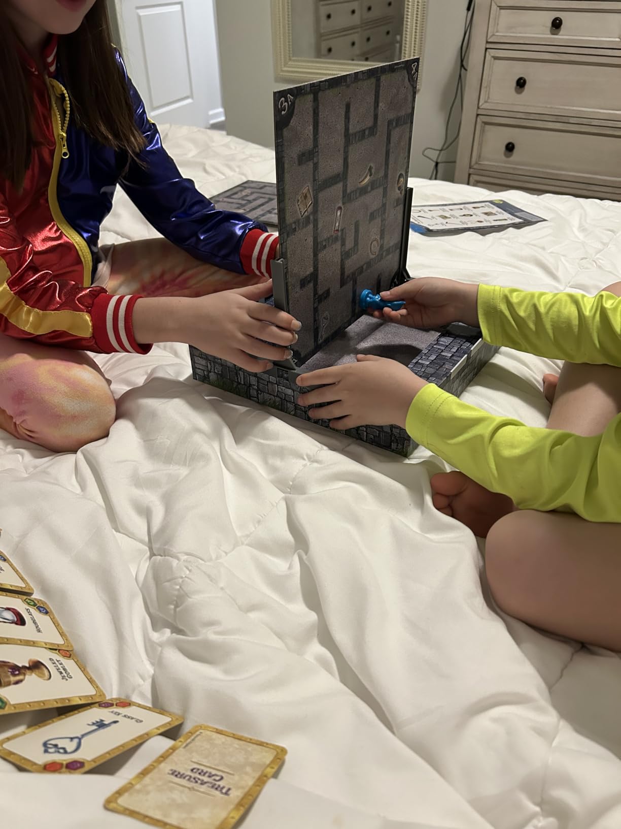 Peaceable Kingdom Gnomes at Night A Cooperative Maze Game for 2 to 4 Kids Ages 6+ customer photo 1
