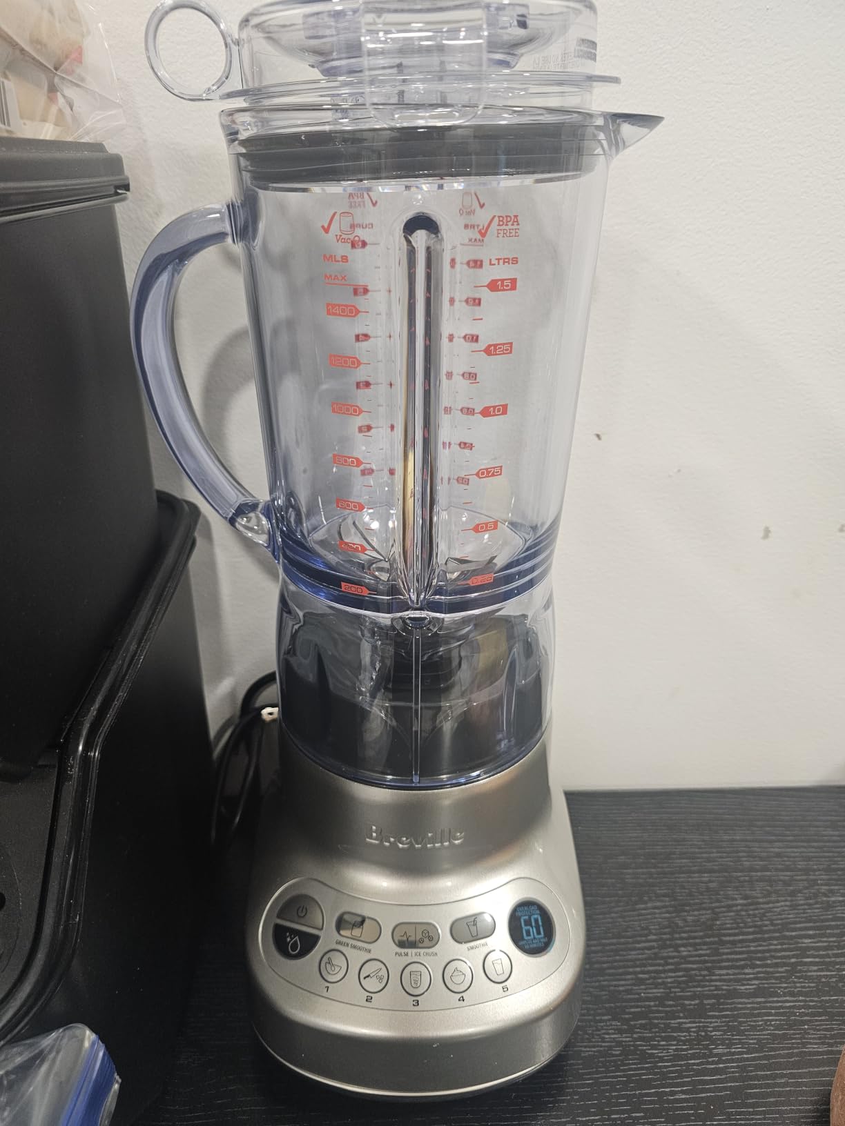 Breville BBL620SIL Fresh and Furious Blender for Kitchens, Silver | Blend smoothies and crush ice with a high-torque motor, multiple speed settings and easy auto-clean functionality customer photo 2