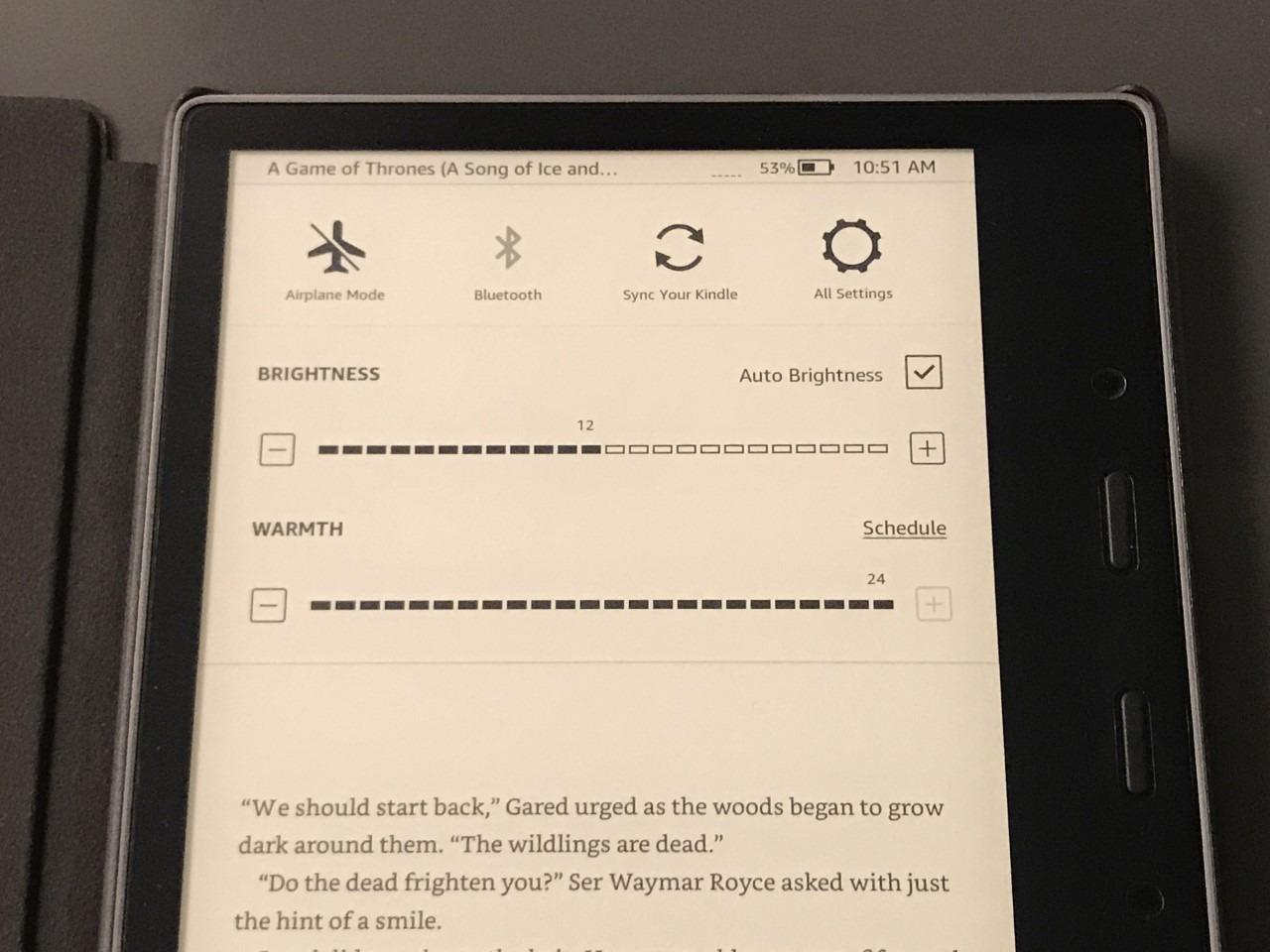 Kindle Oasis – With 7” display and page turn buttons customer photo 2