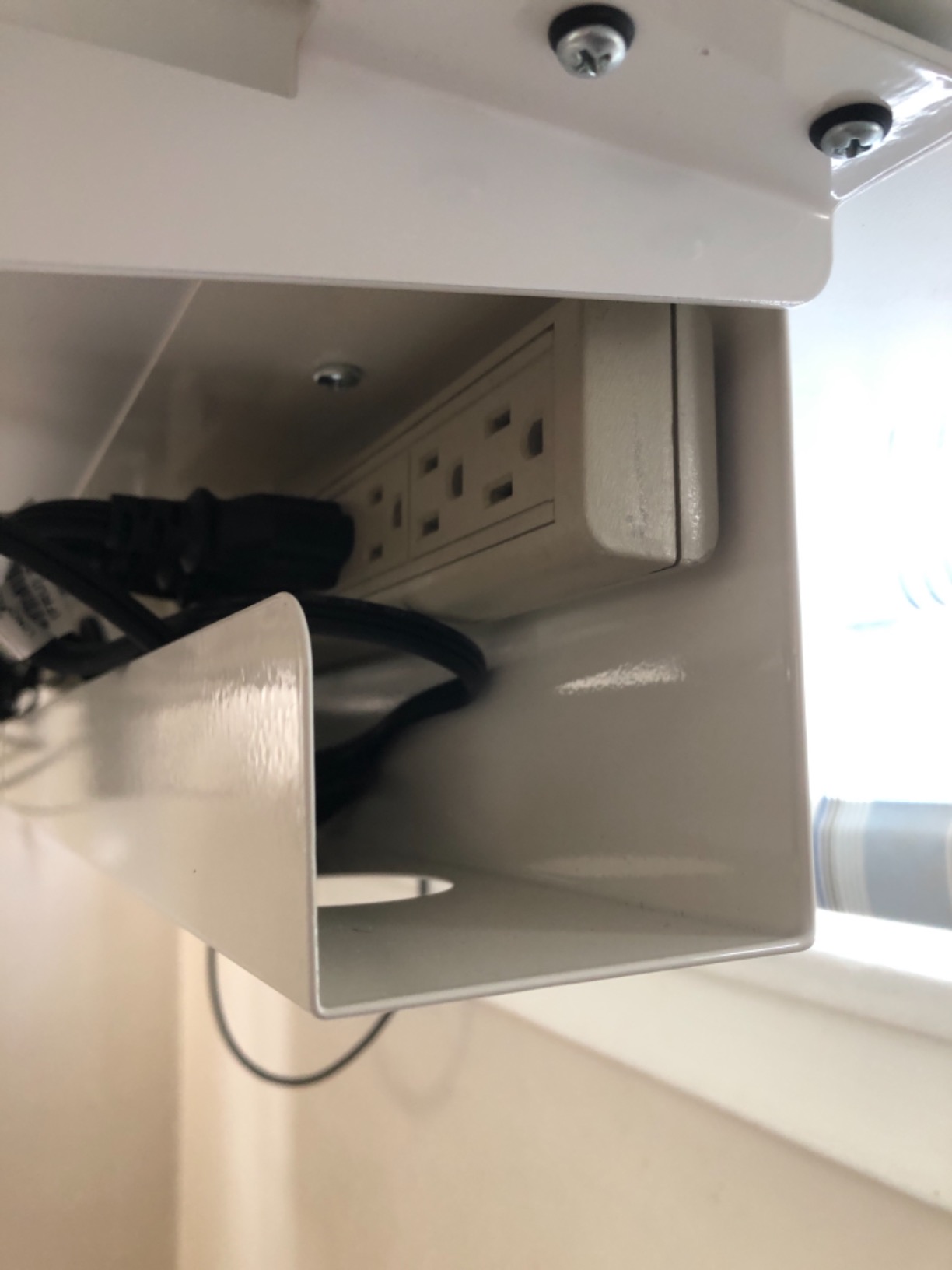 Monoprice Under Desk Cable Tray - Steel with Power Supply and Wire Management - Workstream Collection White customer photo 1