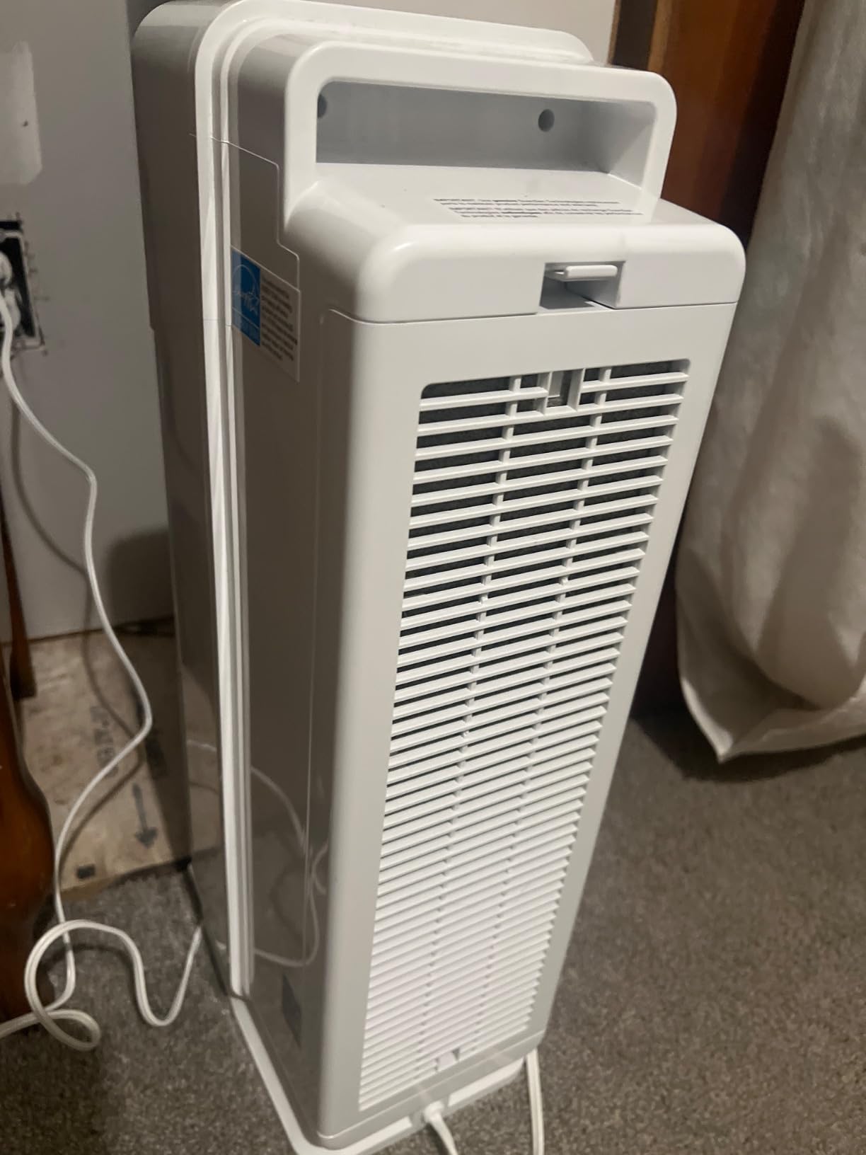 GermGuardian Air Purifier for Homes with Pets, H13 Pet HEPA Filter, Removes Pet Dander, Dust, Allergens, Smoke, Pollen, Odors, Mold, UV-C Light Helps Reduce Germs, 22 Inch, White, AC4300WPT customer photo 2
