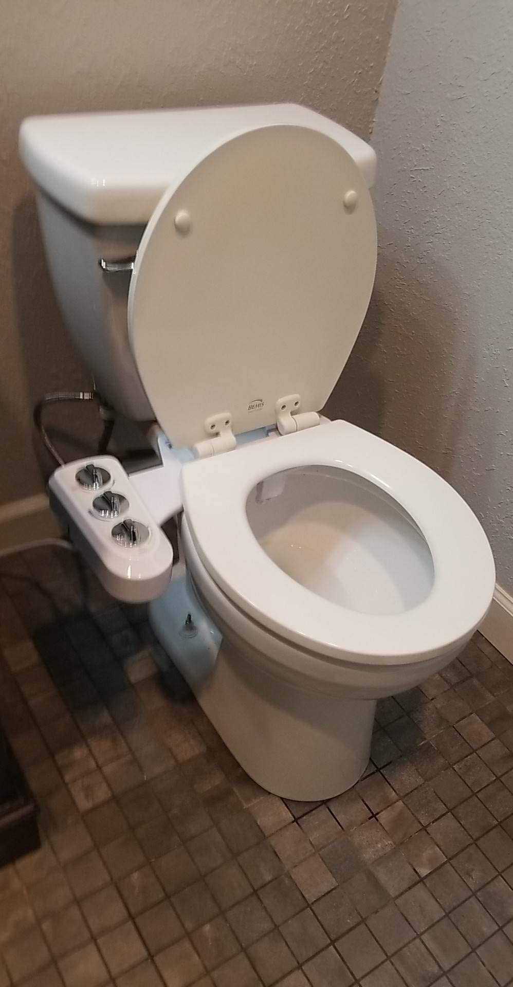 Hibbent Bidet Attachment, Hot & Cold Water Spray Bidet Toilet Seat, White customer photo 1