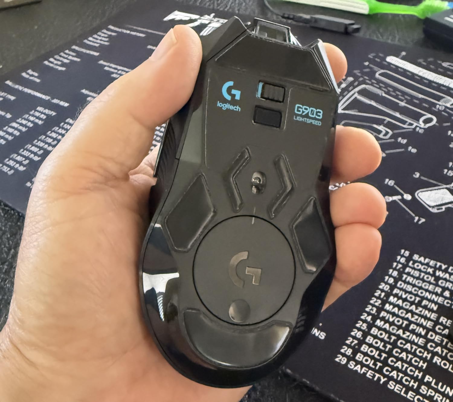 Logitech G903 Lightspeed Wireless Gaming Mouse - Black customer photo 2