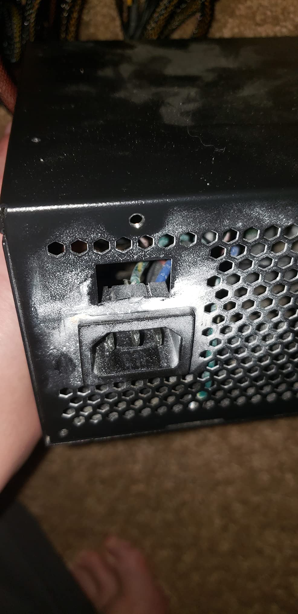 Apevia ATX-PR800W Prestige 800W 80+ Gold Certified, RoHS Compliance, Active PFC ATX Gaming Power Supply customer photo 1