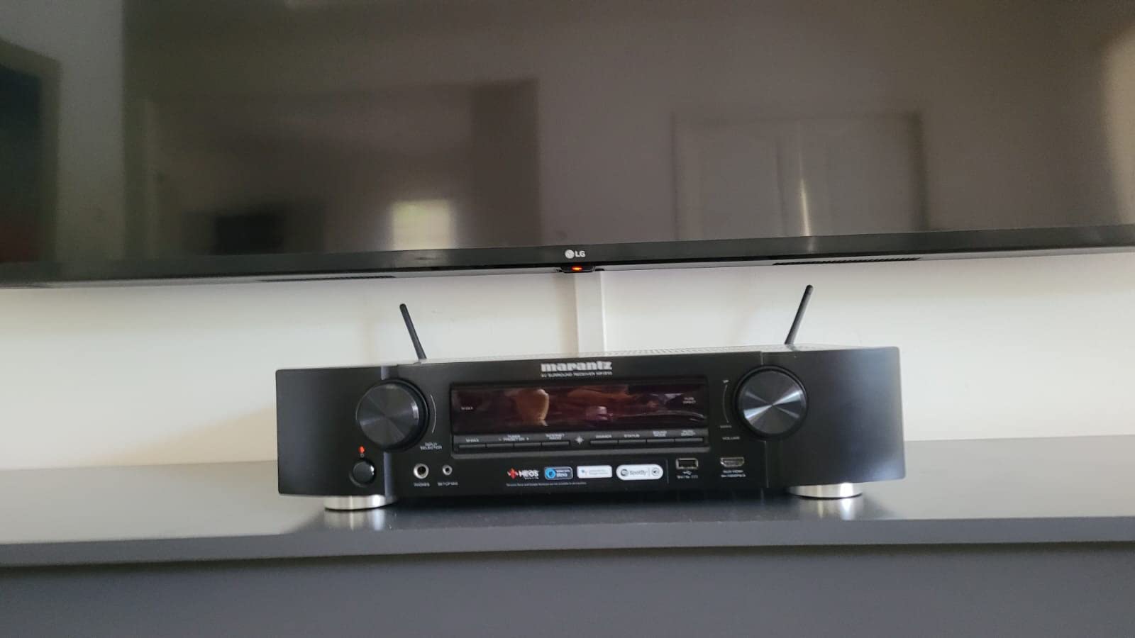 Marantz NR1510 UHD AV Receiver - Slim 5.2 Channel Home Theater Amplifier, Dolby TrueHD and DTS-HD Master Audio | Alexa Compatible | Stream Music via Wi-Fi, Bluetooth and HEOS Black customer photo 2