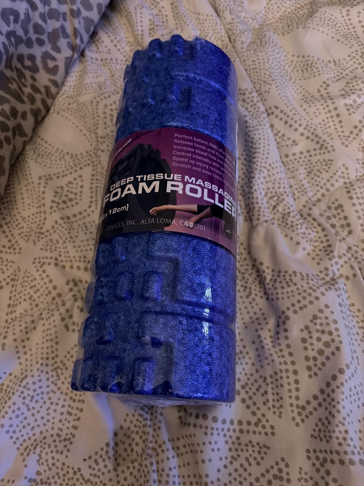 The Original Body Roller - High Density Foam Roller Massager for Deep Tissue Massage of the Back and Leg Muscles - Self Myofascial Release of Painful Trigger Point Muscle Adhesions (Blue) customer photo 2