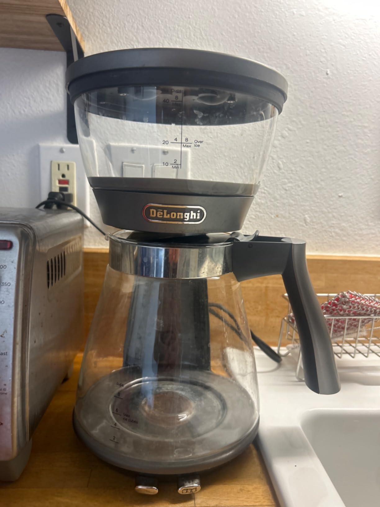 De'Longhi 3-in-1 Specialty Coffee Brewer, IcedCoffee Maker (Bold Cold Brew), Gourmet Pour Over, Premium Drip, SCA GoldenCup Certified, Glass Carafe, 8-Cup, ICM17270 customer photo 1