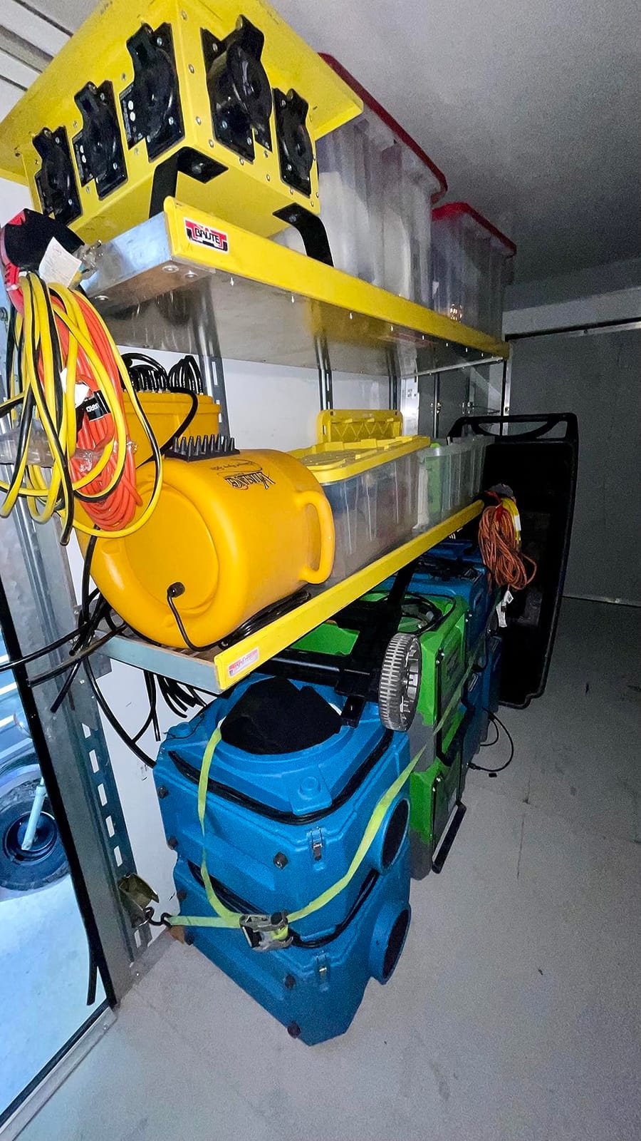 ALORAIR Air Scrubber with 3 Stage Filtration, Clean Shield Hepa 550, Blue customer photo 2