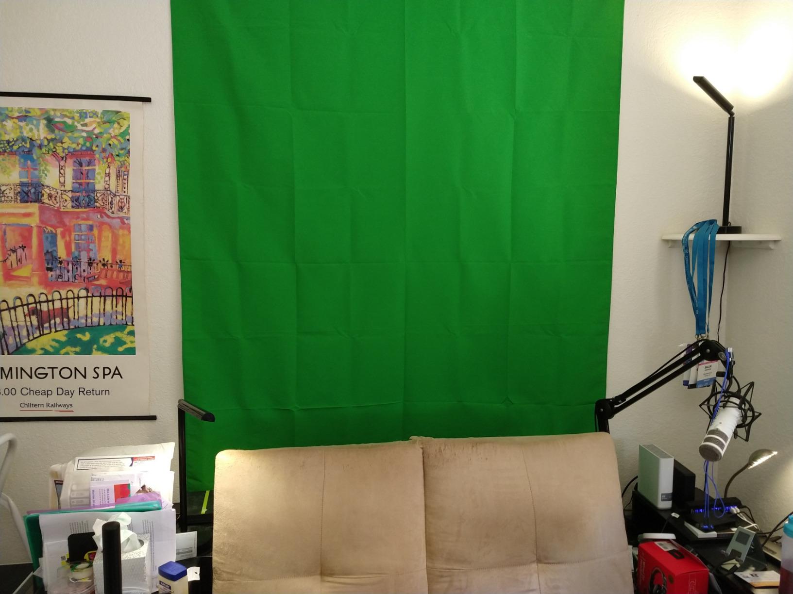 UTEBIT 5x6.5ft Green Screen Backdrop, Photography Backdrop Chroma Key Small customer photo 1
