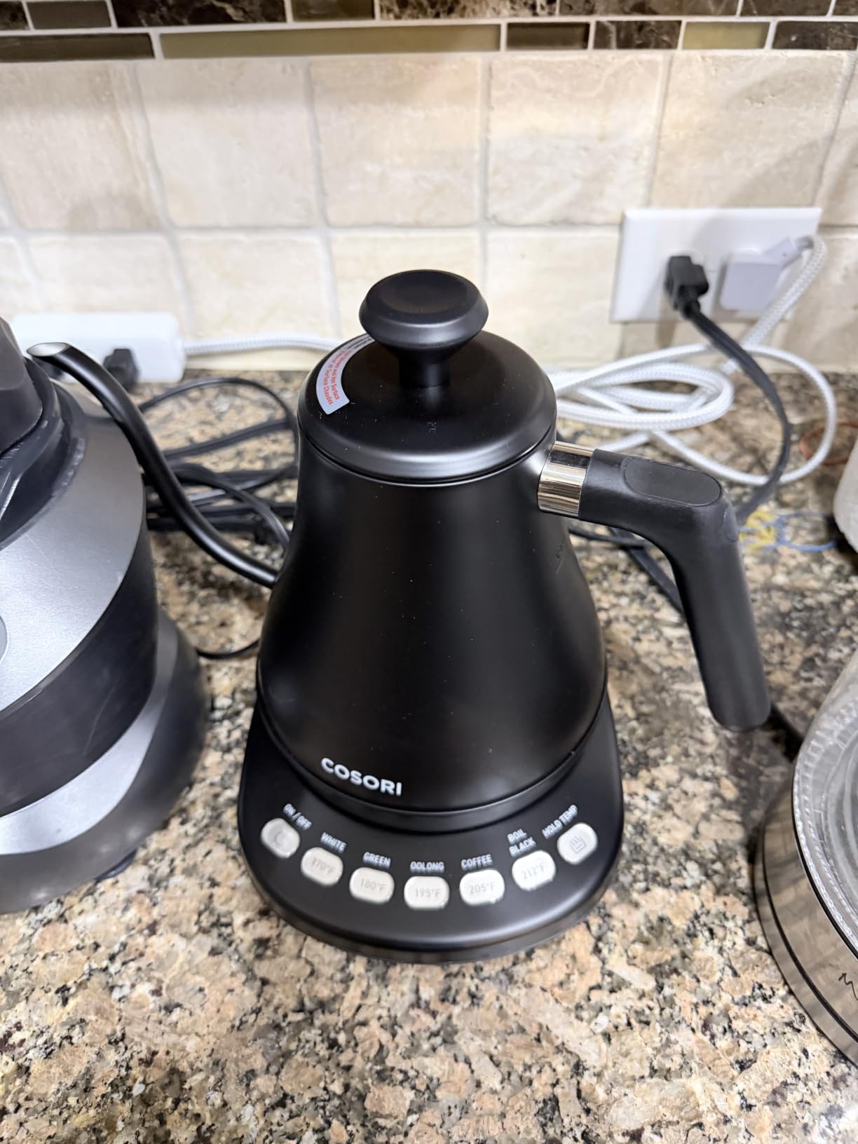 Cosori Gooseneck Electric Kettle with Temperature Control, 0.8L, Black | No Plastic Contact with Water, 5 Presets, 60-Min Keep Warm, Pour Over Coffee & Tea, Stainless Steel Interior, 1200W customer photo 2