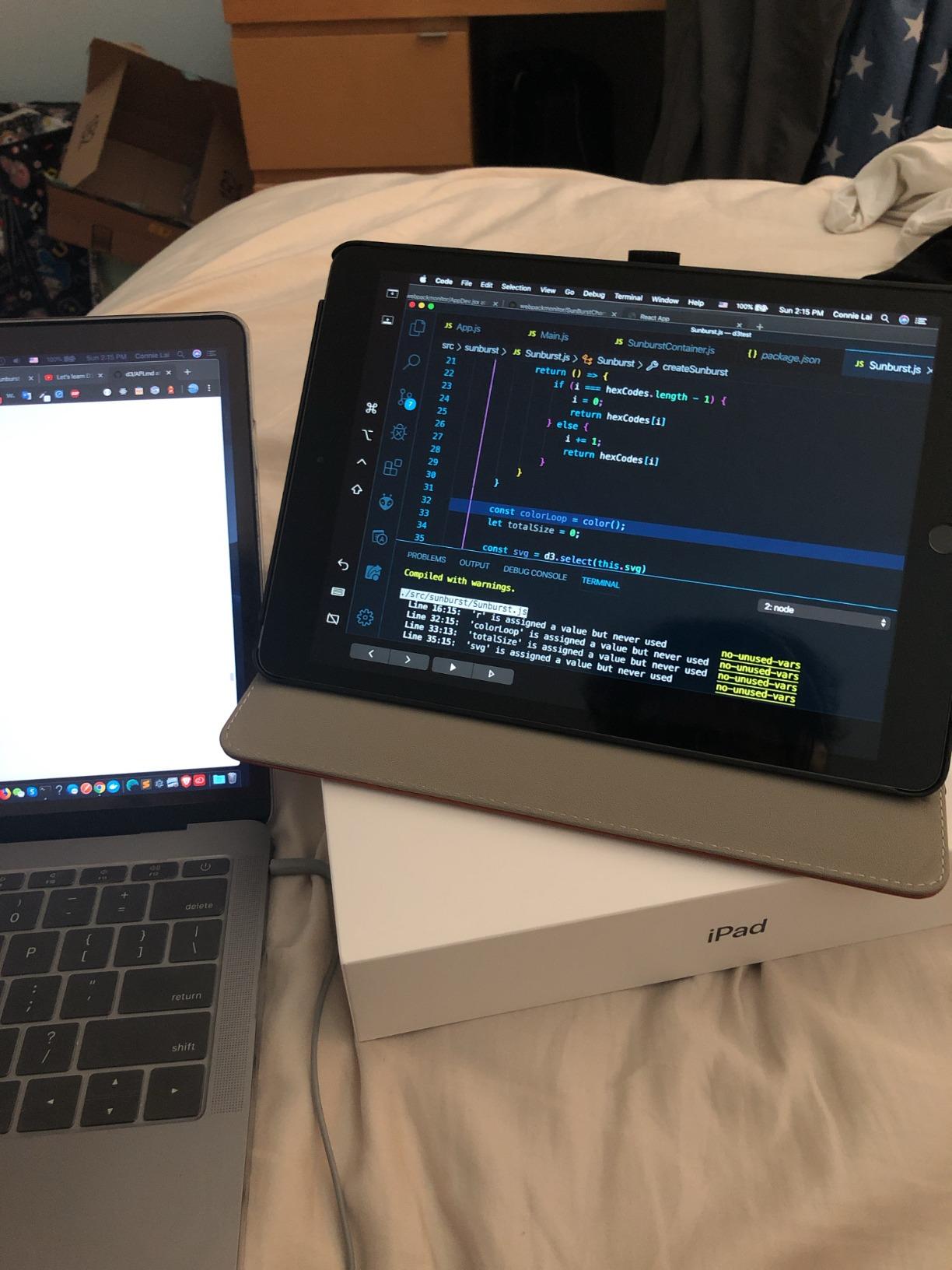 Apple iPad (10.2-inch, Wi-Fi, 32GB) - Space Gray (Previous Model) customer photo 2