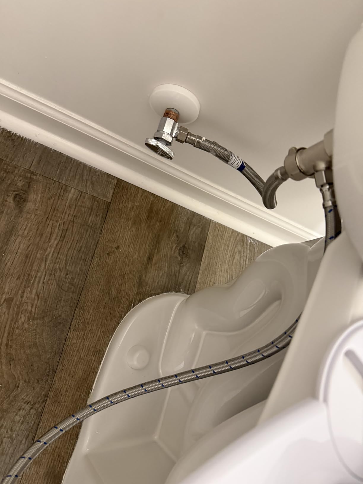 CLEAR REAR Bidet Attachment for Toilet Seat - Non-Electric with Self Cleaning Dual Nozzles, Leak Proof Connectors, Adjustable Water Spray, Rear & Feminine Wash - Hygienic Bathroom Upgrades customer photo 2