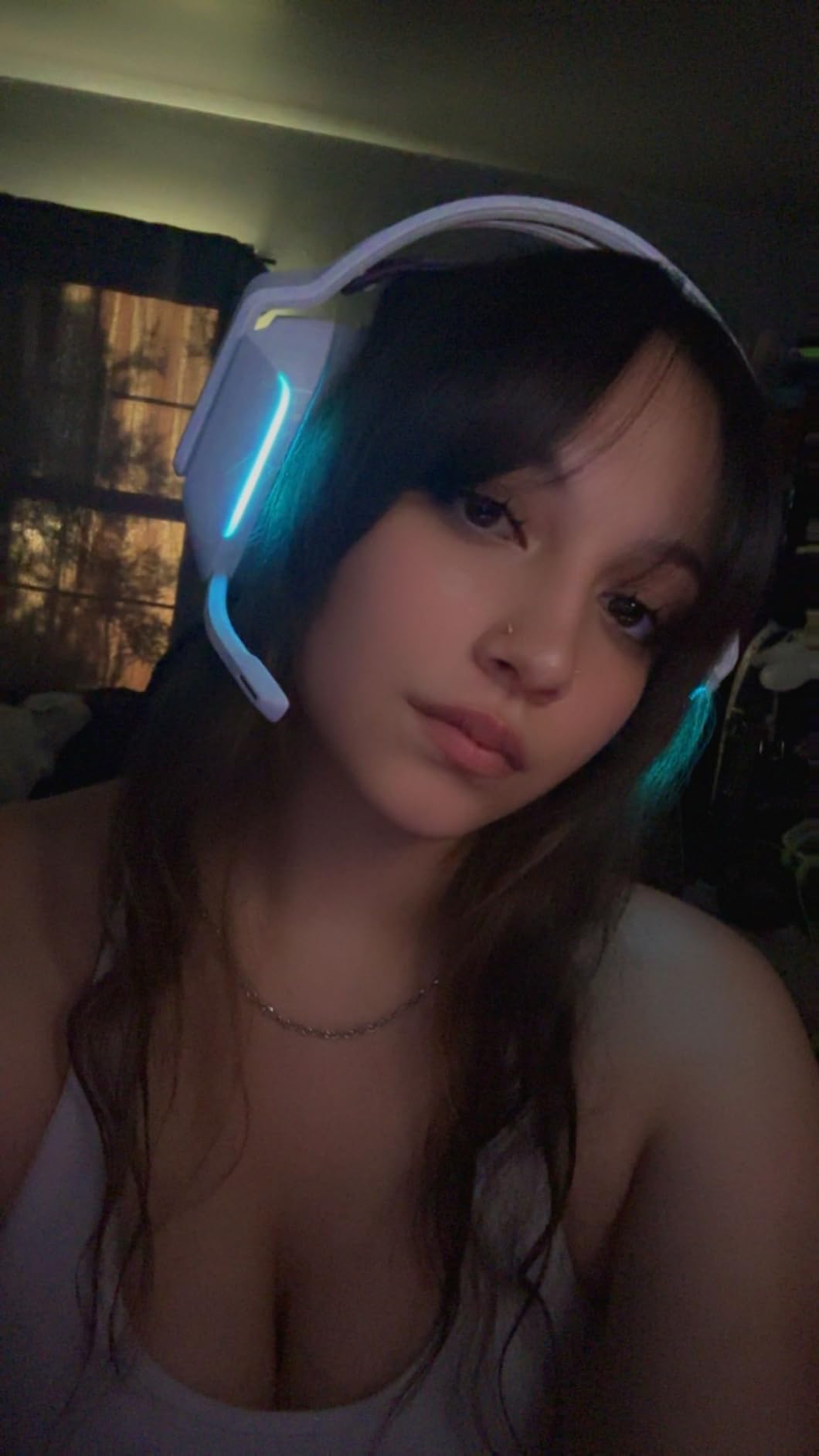 Logitech G733 Lightspeed Wireless Gaming Headset - Blue | Suspension Headband, LIGHTSYNC RGB, Blue VO!CE mic Technology, PRO-G Audio Drivers customer photo 1