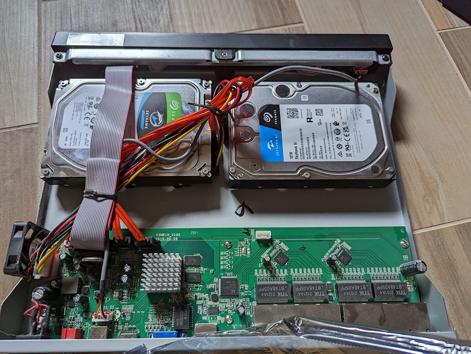 Seagate Skyhawk AI 10TB Video Internal Hard Drive HDD - 3.5 Inch SATA 6Gb/s 256MB Cache for DVR NVR Security Camera System with Drive Health Management and in-house Rescue Services (ST10000VEZ008) customer photo 1