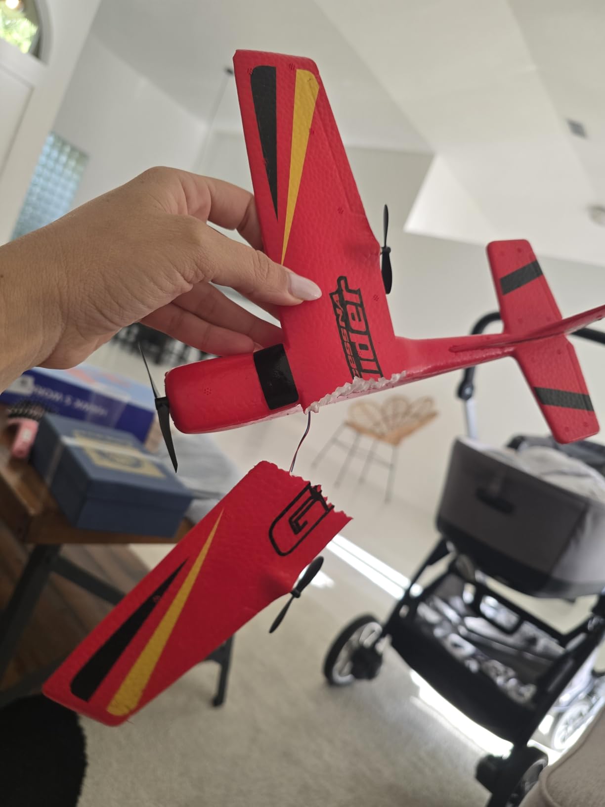 HAWK'S WORK 2 CH RC Airplane, RC Plane Ready to Fly, 2.4GHz Remote Control Airplane, Easy to Fly RC Glider for Kids & Beginners (Red) customer photo 2