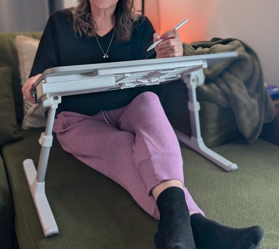 Laptop Lap Desk for Bed, SAIJI X-Large Adjustable Laptop Table customer photo 1