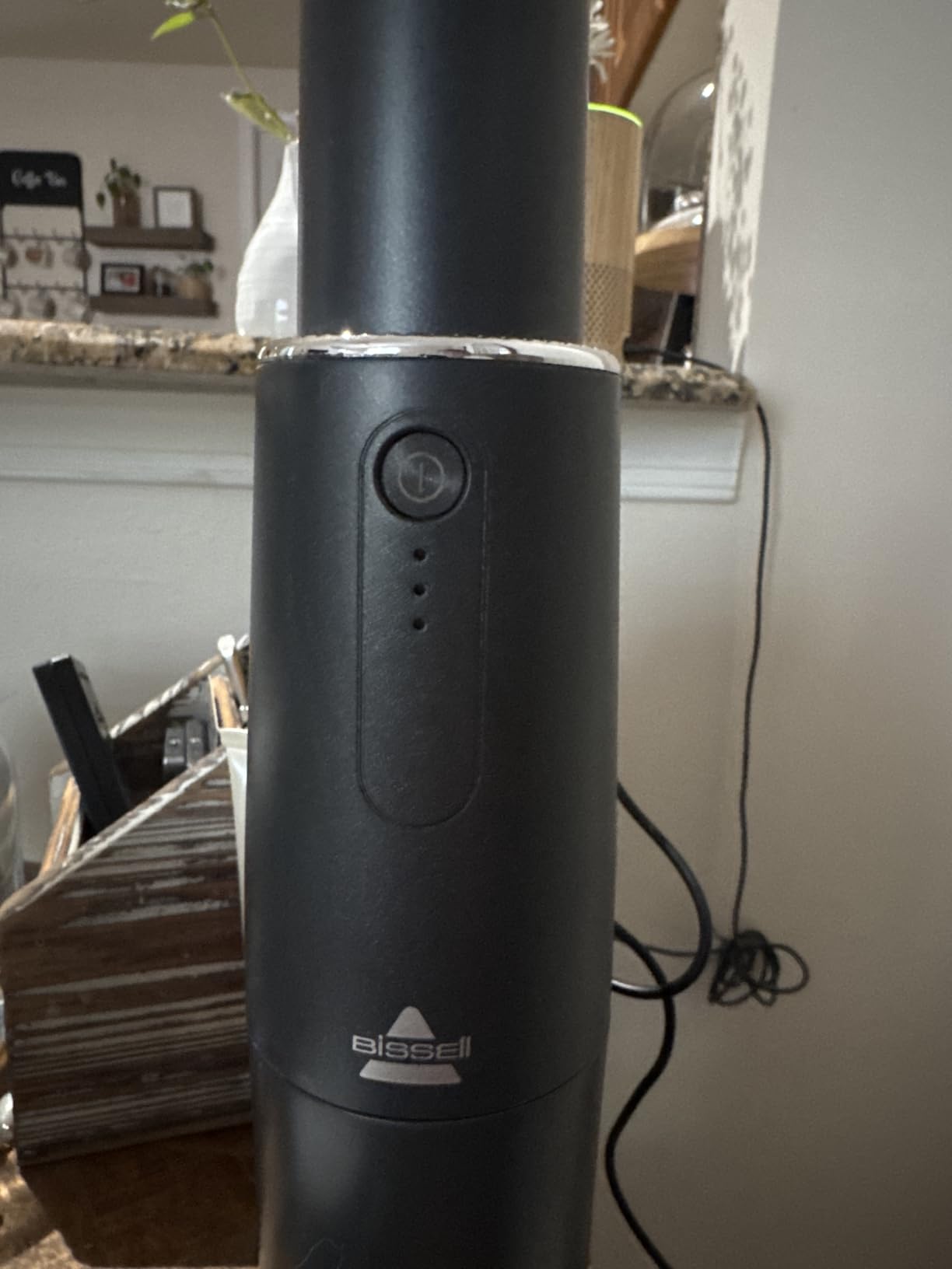 Bissell AeroSlim Cordless Handheld Vacuum, 29869 customer photo 2