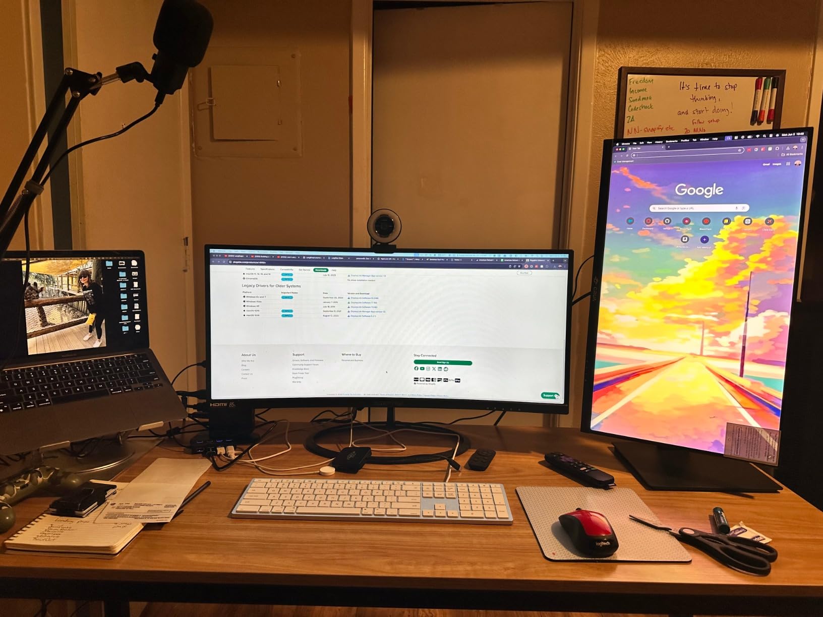 Plugable Dual DisplayPort & HDMI Docking Station - USB 3.0 & USB-C Laptop Dock for Dual Monitors, DisplayLink, Mac (Driver Required), ChromeOS & Windows, Gigabit Ethernet and Audio (UD-6950Z) customer photo 1