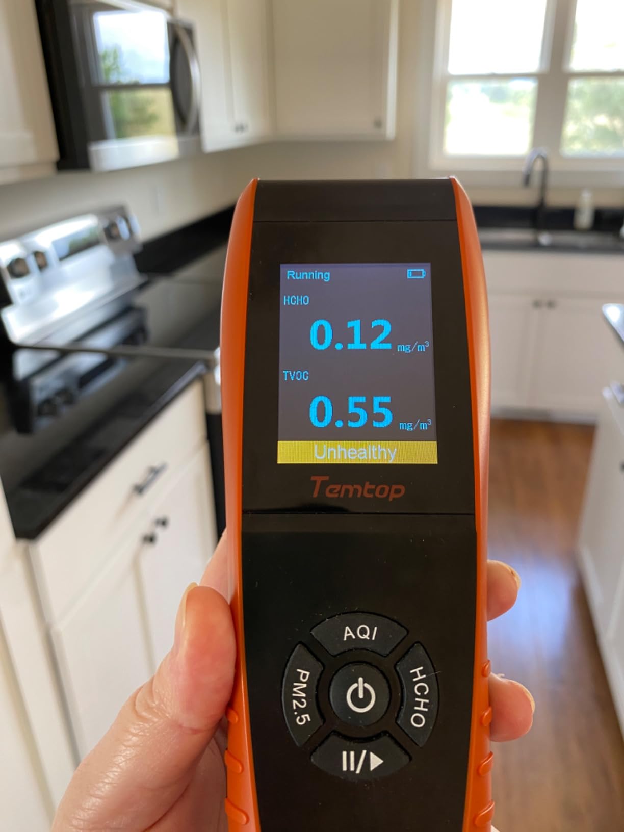 Temtop Air Quality Monitor PM2.5 PM10 Particle Counter, Formaldehyde, Temperature, Humidity, TVOC AQI Tester for Indoor/Outdoor Air Pollution Detection w/Data Export customer photo 1