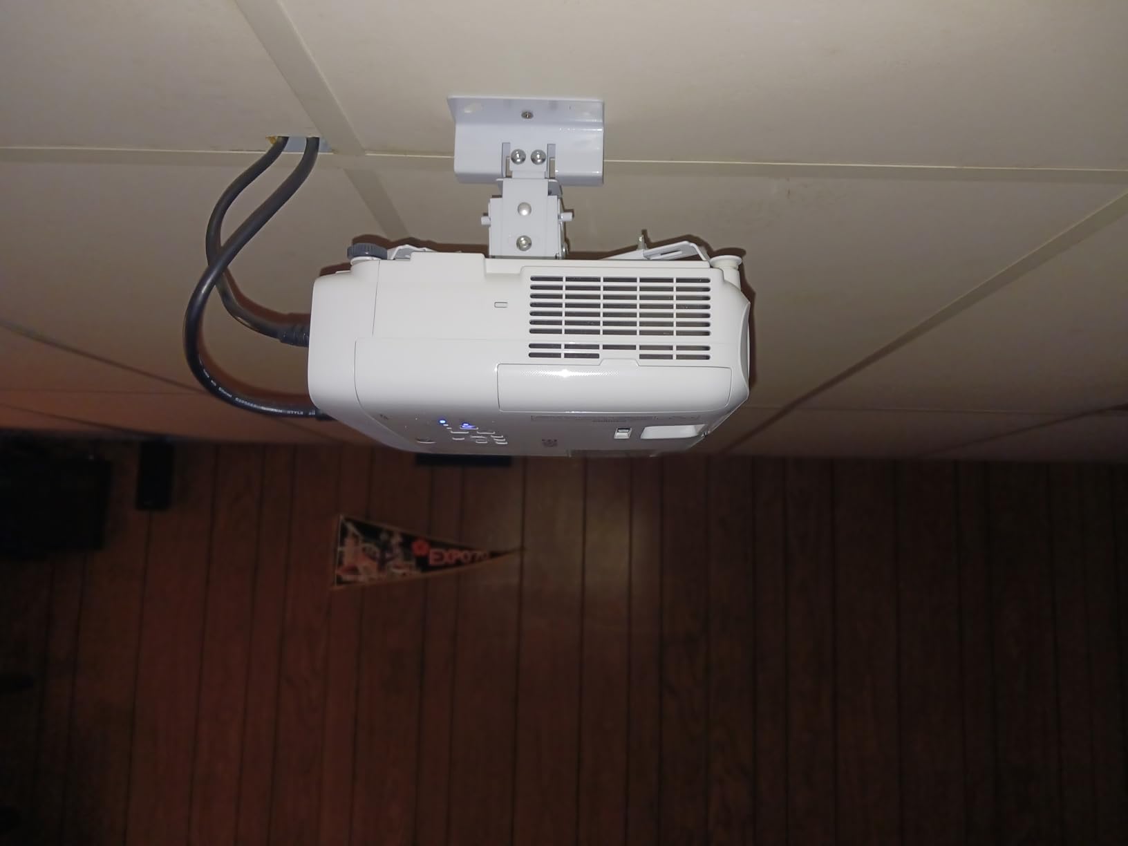 Epson Home Cinema 1080 3-Chip 3LCD 1080p Home Theater Projector customer photo 1