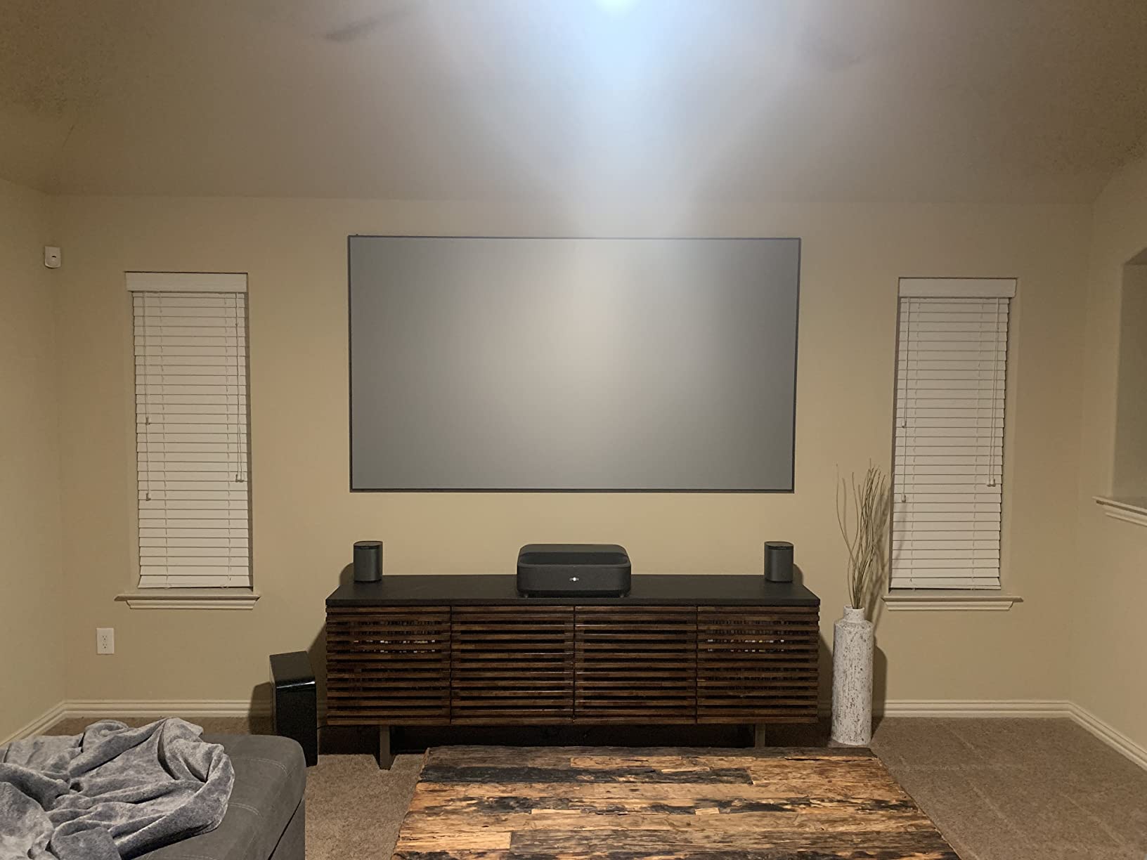 Epson EpiqVision Ultra Short Throw LS300 3LCD Smart Laser Projector, 3600 Lumens Color & White Brightness, HDR, Android TV, Yamaha Speakers, Bluetooth, Sports, Gaming, Movies & Streaming - Black customer photo 1