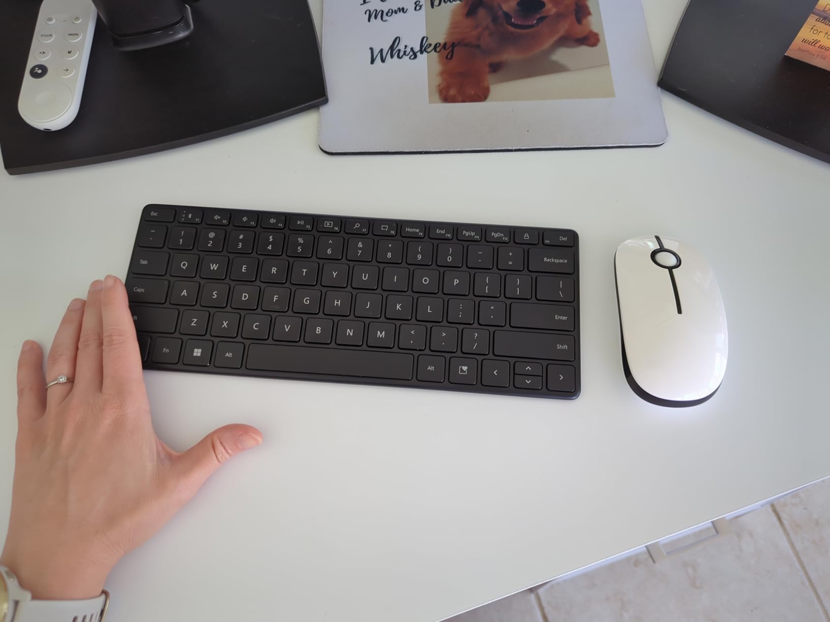 Microsoft Designer Compact Keyboard - Matte Black. Standalone Wireless Bluetooth Keyboard. Compatible with Bluetooth Enabled PCs/Mac customer photo 2