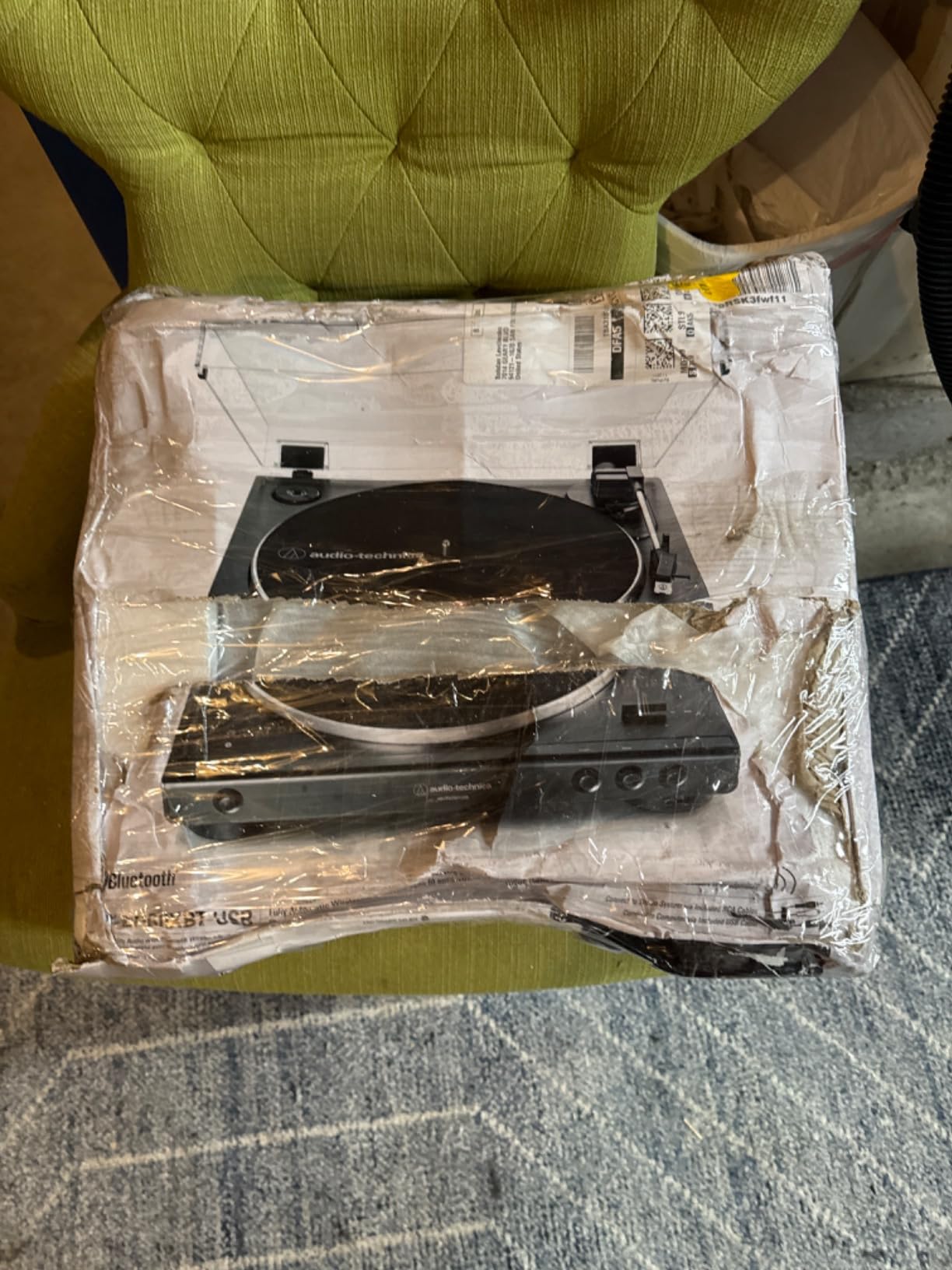 Audio-Technica AT-LP60XBT-USB-BK Fully Automatic Belt-Drive Stereo Turntable with Bluetooth and USB customer photo 2