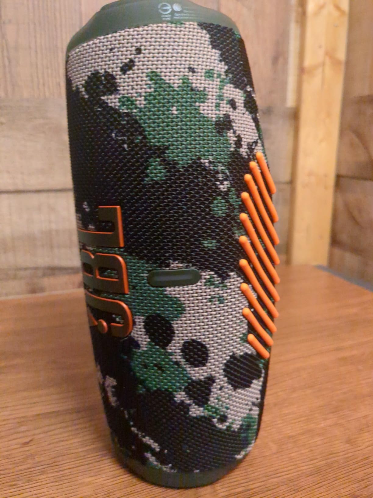 JBL Charge 5 - Portable Waterproof Speaker - Blue | Bold JBL Original Pro Sound, 20 hours of playtime, IP67 waterproof and dustproof, Wireless Bluetooth Streaming customer photo 2