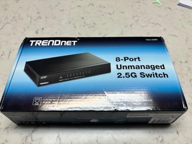 TRENDnet 8-Port 2.5Gb Multi-Gigabit Unmanaged Gaming Switch,TEG-S380 customer photo 2