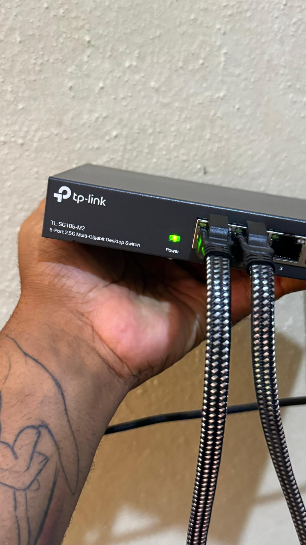 TP-Link TL-SG105-M2, 5 Port Multi-Gigabit Unmanaged Network Switch customer photo 1