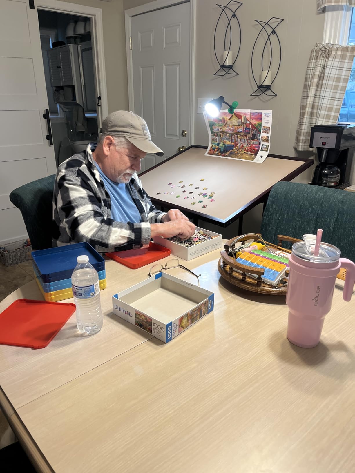 Becko US 1500 Piece Tilting Puzzle Table for Adults with Cover Mat customer photo 2