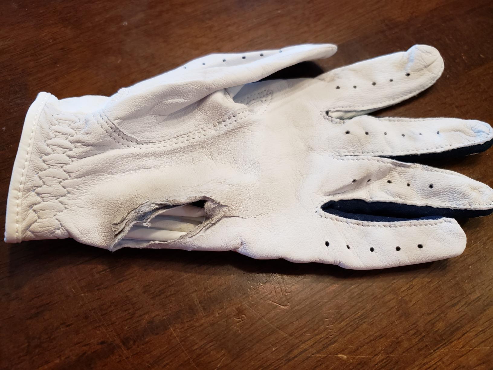 Under Armour Mens Iso-chill Golf Glove customer photo 1