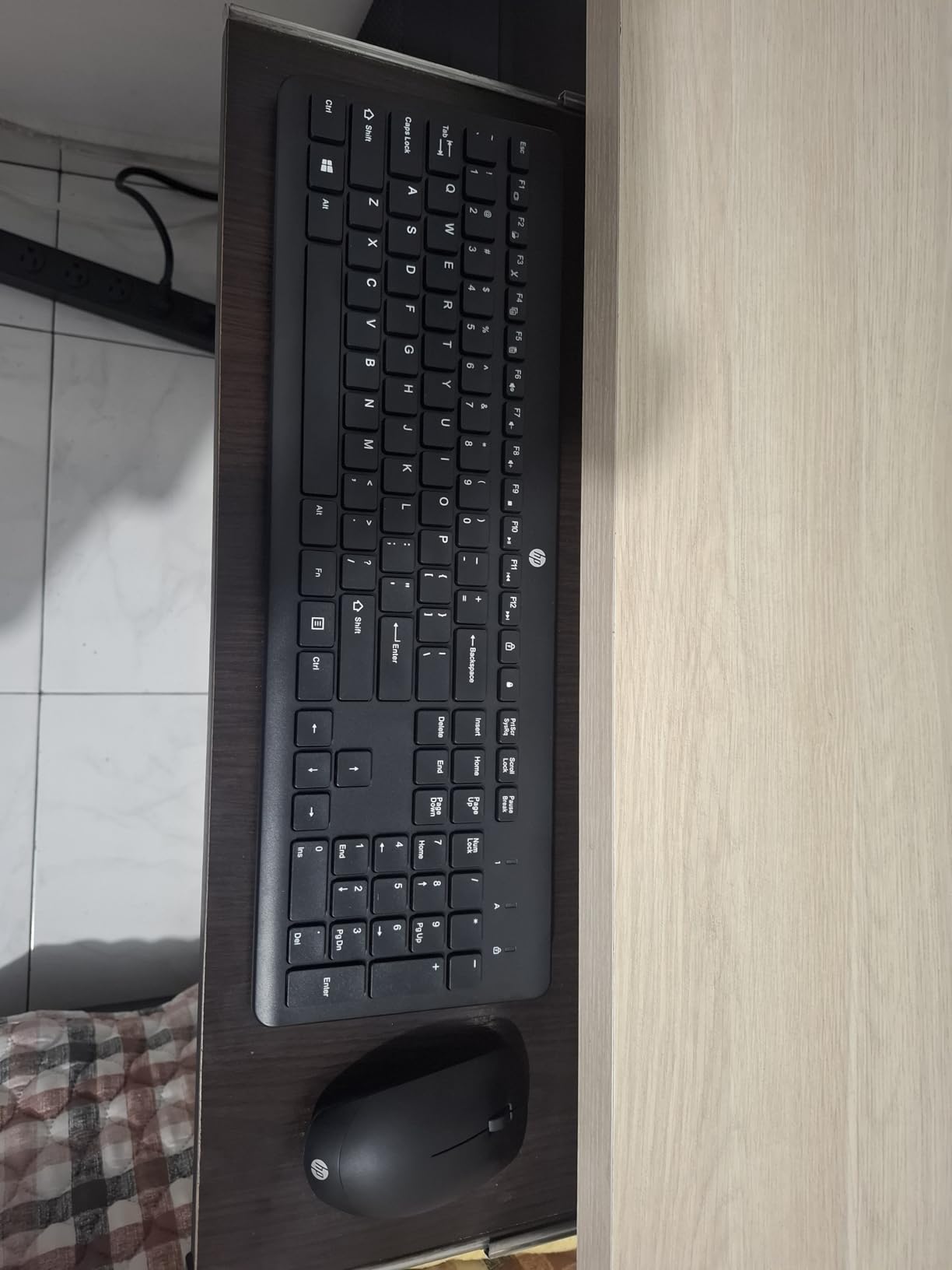 HP 230 Wireless Mouse and Keyboard Combo - 2.4GHz Wireless Connection - Long Battery Life - Durable & Low-Noise Design - Windows & Mac OS - Adjustable 1600 DPI - Numeric Keypad (18H24AA#ABA) customer photo 2
