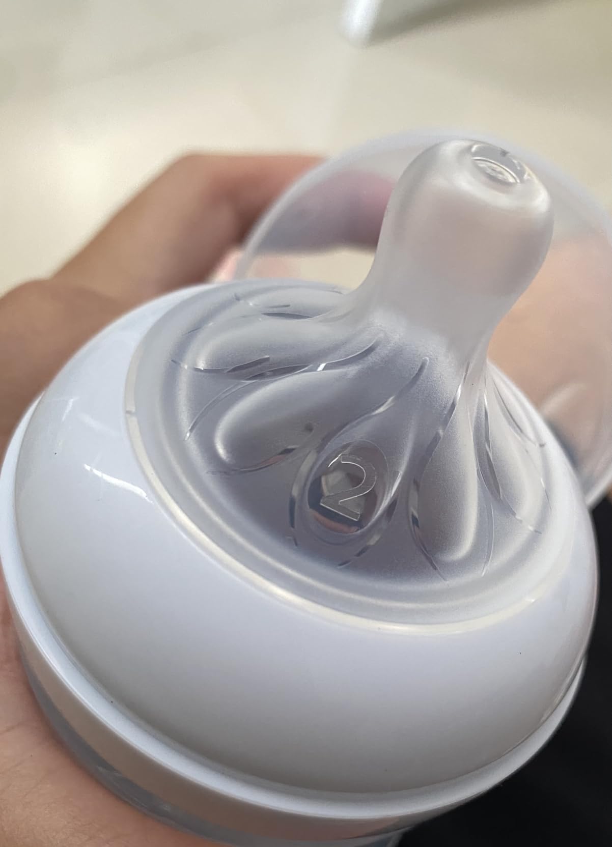 Philips Avent Natural Baby Bottles, Medium Flow, 9 oz, BPA-Free, 4-Pack customer photo 2